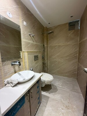 Bathroom in 3 BHK Apartment at Unitech South City 1, South City 1 – for Rent