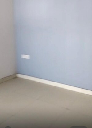 Room in 2 BHK Apartment at Value Meadows Vista, Raj Nagar Extension – for Sale