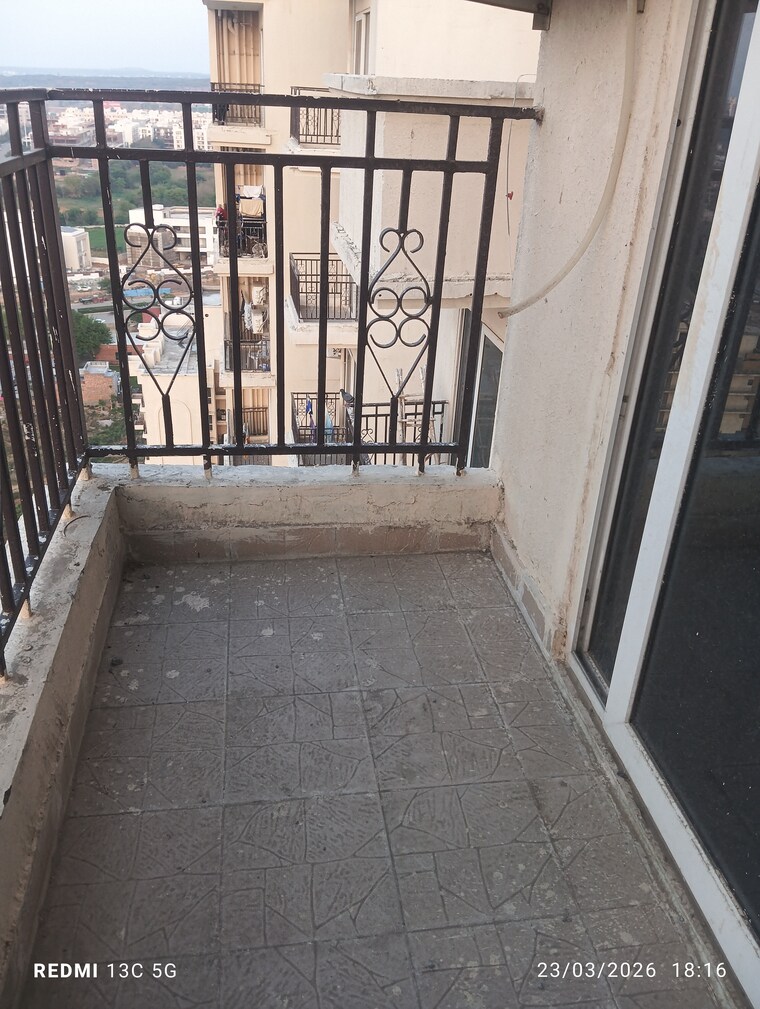 Balcony, signature-global-prime-phase-2 2 Bedroom 590 Sq.Ft. Apartment In Sector 63a Gurgaon 10198434