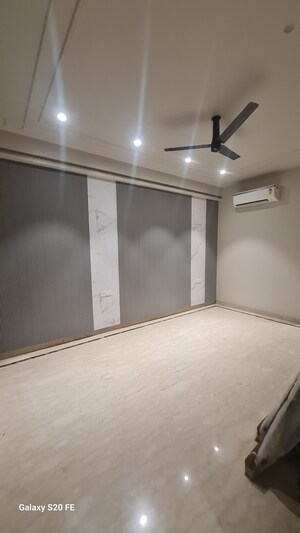 Staircase in 4 BHK Builder Floor at Sector 31 – for Sale