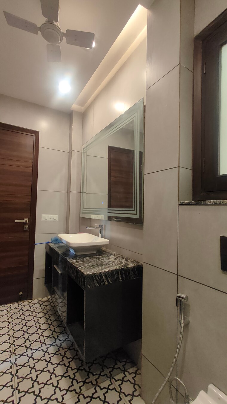 Kitchen, sector 45 3 Bedroom 2367 Sq.Ft. Builder Floor In Sector 45 Gurgaon 10198443