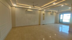 3 BHK + Servant Room Builder Floor For Rent in Sector 45