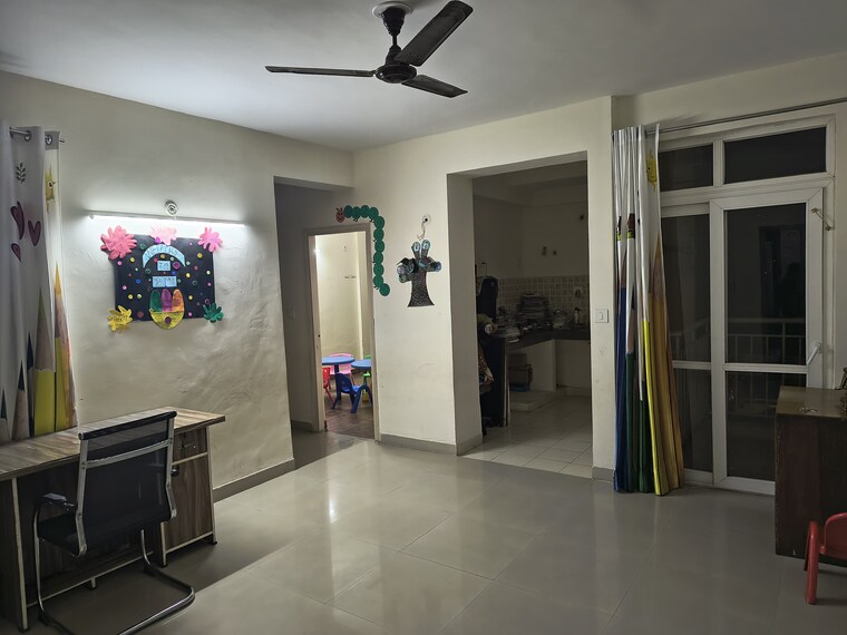 Living Room, klj-greens 3.5 Bedroom 1835 Sq.Ft. Apartment In Sector 77 Faridabad 10198444