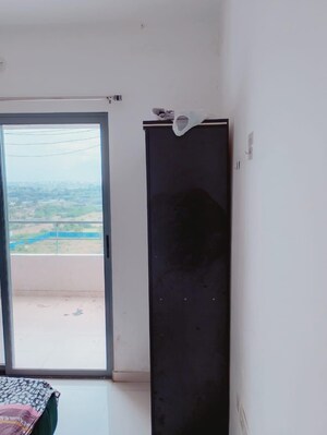 Furnished Amenities in 2 BHK Apartment at Rohan Abhilasha, Wagholi – for Rent