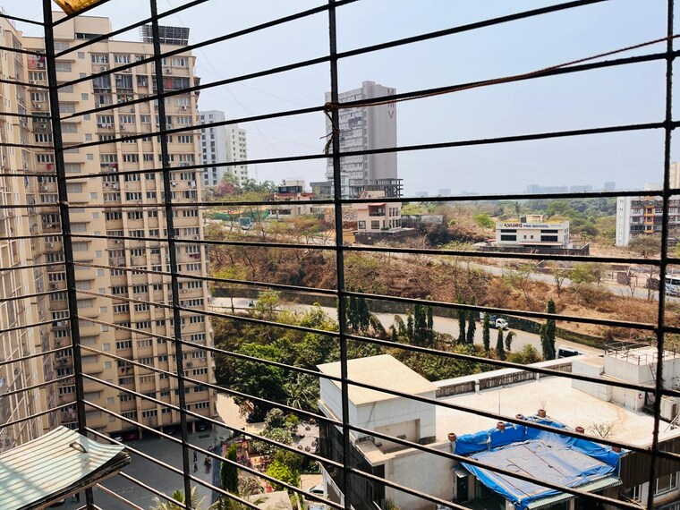 Balcony, garden-view-apartment 1 Bedroom 544 Sq.Ft. Apartment In Goregaon East Mumbai 10201186