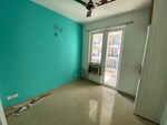 3 BHK + Servant Room 1395 Sq.Ft. Apartment in Emaar Emerald Estate