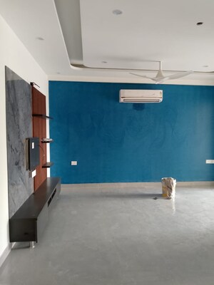 Furnished Amenities in 3 BHK Builder Floor at Sector 44 – for Rent