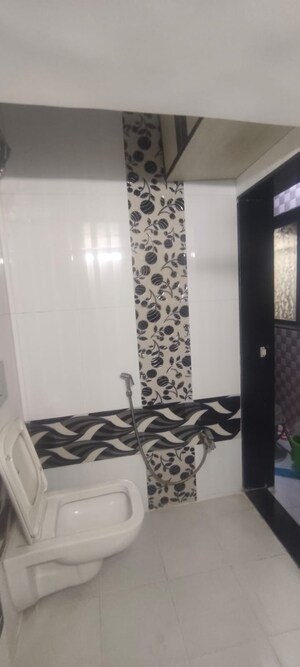 Bedroom in 2 BHK Apartment at Highland Annex, Majiwada – for Rent