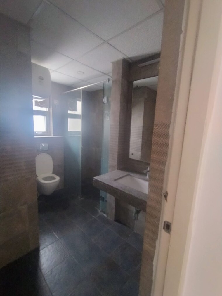 Bathroom, supertech-araville 3 Bedroom 1945 Sq.Ft. Apartment In Sector 79 Gurgaon 10205124