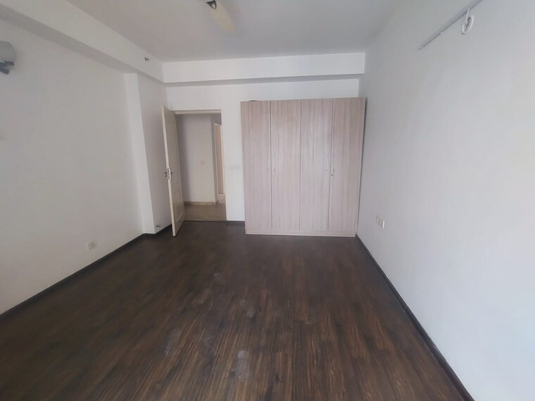 Room, supertech-araville 3 Bedroom 1945 Sq.Ft. Apartment In Sector 79 Gurgaon 10205124