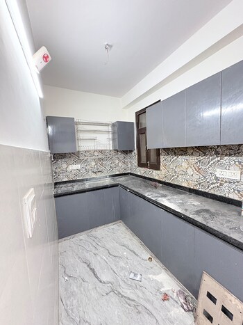 2 BHK Builder Floor for Rent in Panchsheel Vihar, Delhi
