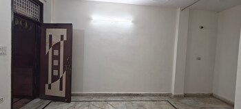 1 BHK Builder Floor for Rent in Pandav Nagar, Delhi