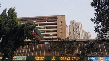 Lodha Amara