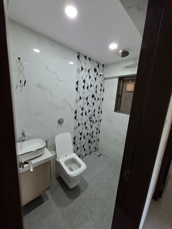 2 BHK Flat for Sale in Santacruz East, Mumbai