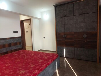 Pg for Rent in Koregaon Park, Pune