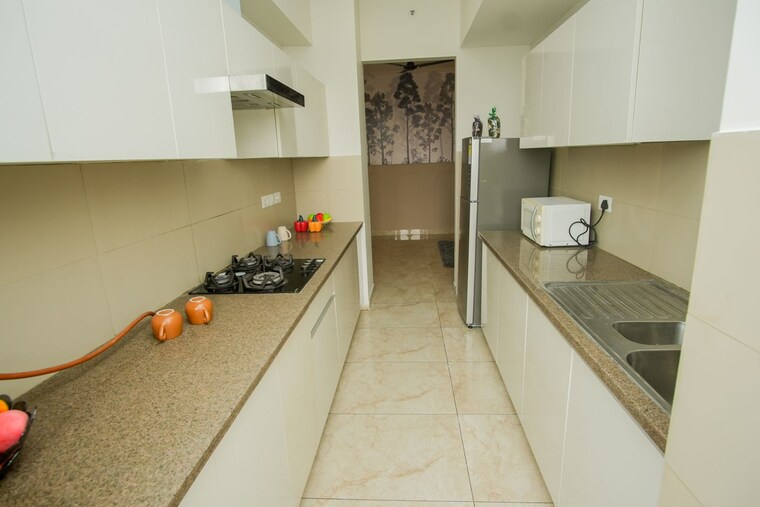 Kitchen, umang-winter-hills 2 Bedroom 2077 Sq.Ft. Apartment In Sector 77 Gurgaon 10208170
