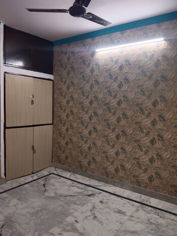 2 BHK Builder Floor for Rent in Nirman Vihar, Delhi