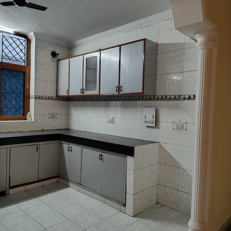 Kitchen, kalkaji 3 Bedroom 995 Sq.Ft. Builder Floor In Kalkaji Delhi 10208944