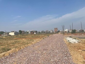 Plot for Sale in Saini, Greater Noida