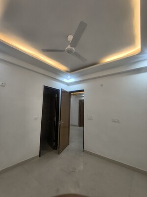 Furnished Amenities in 4 BHK Builder Floor at RWA Apartments Sector 72, Sector 72 – for Sale