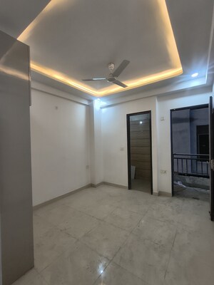 Staircase in 4 BHK Builder Floor at RWA Apartments Sector 72, Sector 72 – for Sale