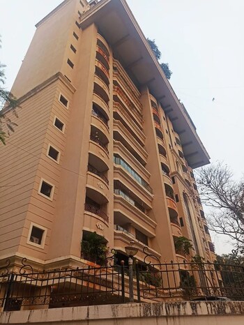 4 BHK Flat for Rent in Bandra West, Mumbai