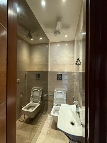 3 BHK Builder Floor for Sale in Greater Kailash I, Delhi