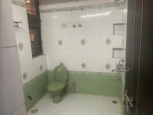 Bathroom in 2 BHK Independent House at Gomti Nagar – for Rent