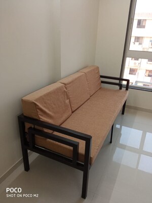 Room in 1 BHK Apartment at Godrej Prime, Chembur – for Rent