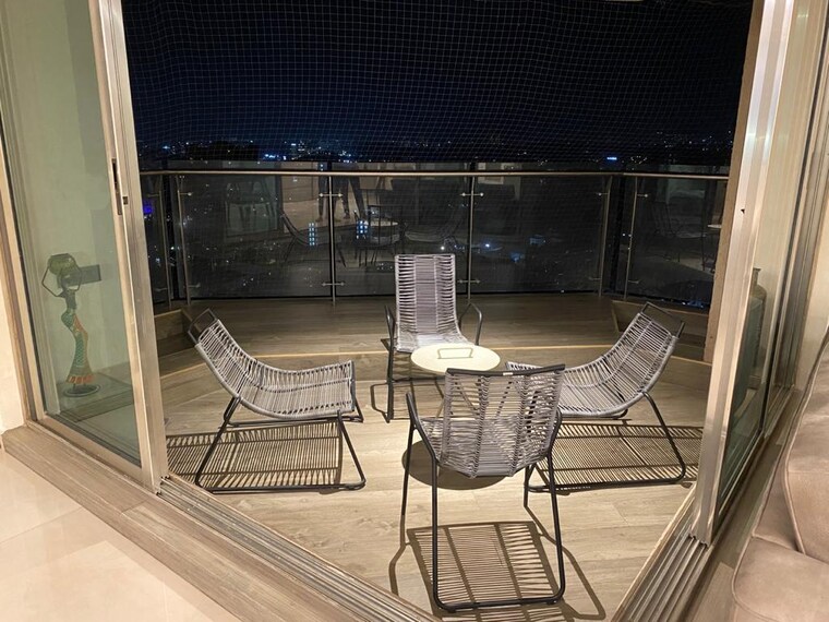 Balcony, raj-grandeur 4 Bedroom 2200 Sq.Ft. Apartment In Powai Mumbai 10214400