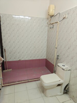 Bathroom in 1 BHK Builder Floor at Model Town Phase 2 – for Rent