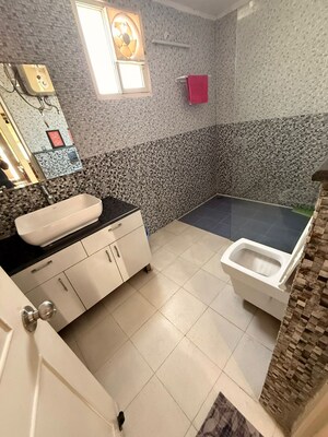 Attached Bathroom in 4 BHK Builder Floor at Sector 21d – for Sale