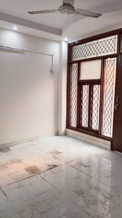 3 BHK + Pooja Room Builder Floor For Rent in Vasundhara Sector 3