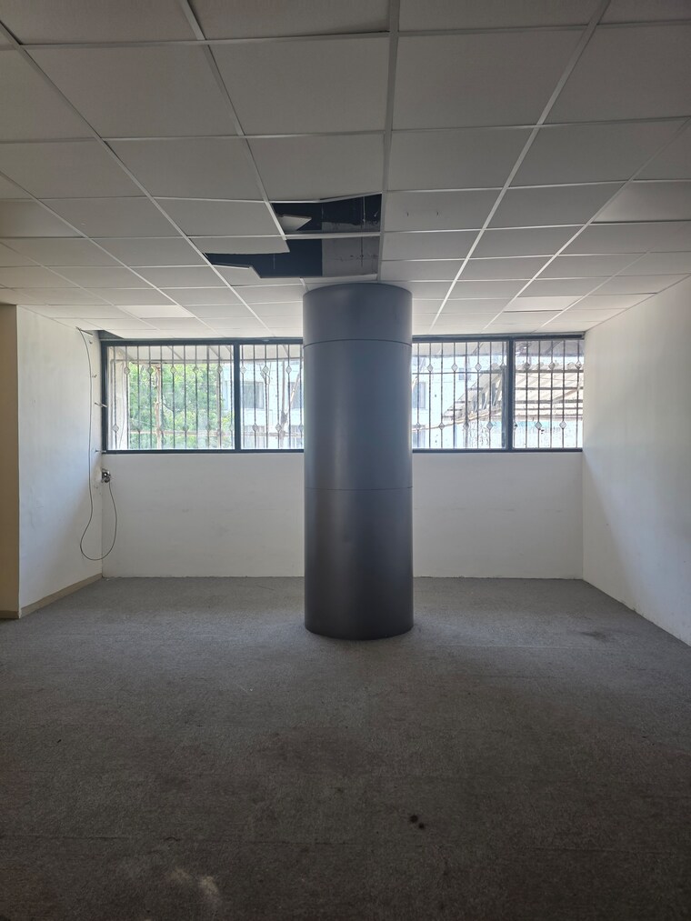 Floor Plan, terminal-9 Commercial Office Space 3500 Sq.Ft. In Vile Parle East Mumbai 10214939