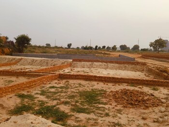 Plot for Sale in Bhanauta, Greater Noida