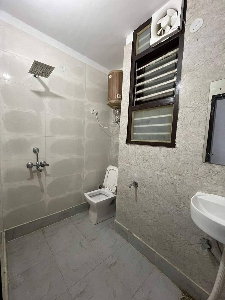 Bathroom, saket 1 Bedroom 500 Sq.Ft. Builder Floor In Saket Delhi 10216254