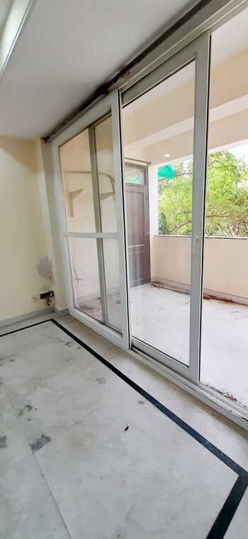 4 BHK Flat for Rent in Dwarka, Delhi