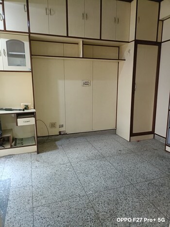 2 BHK Flat for Rent in Dwarka, Delhi