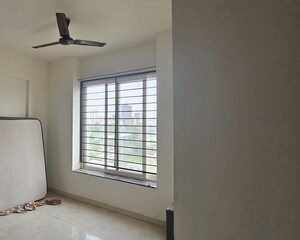 Room in 2 BHK Apartment at Pinnacle Neelanchal, Baner – for Rent