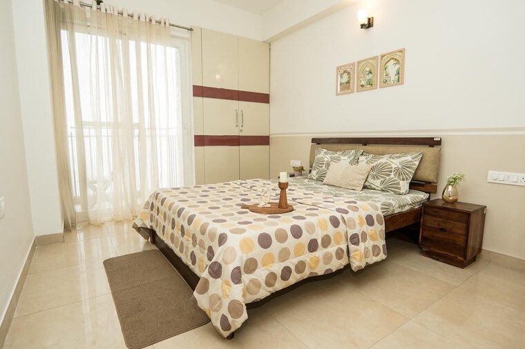 Bedroom, sunworld-vanalika 4 Bedroom 3400 Sq.Ft. Apartment In Sector 107 Noida 10222153