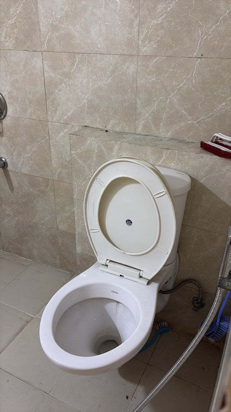 Bathroom, 3c-lotus-boulevard 2 Bedroom 1130 Sq.Ft. Apartment In Sector 100 Noida 10222162