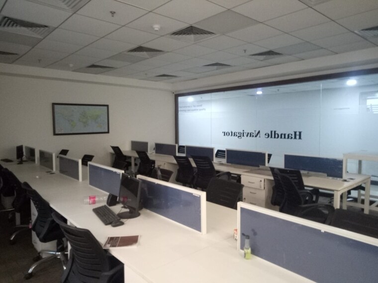 Team Area, sector 65 Commercial Office Space 3100 Sq.Ft. In Sector 65 Gurgaon 10222170