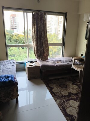 Room in 3 BHK Apartment at Chaurang Heights, Chembur – for Sale