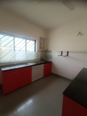 Room in 3 BHK Villa at Clover Village, Wanowrie – for Rent