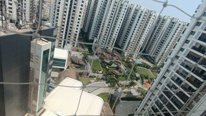 3 BHK Apartment For Rent in Cybercity Rainbow Vistas Rock Gardens, Hi Tech City