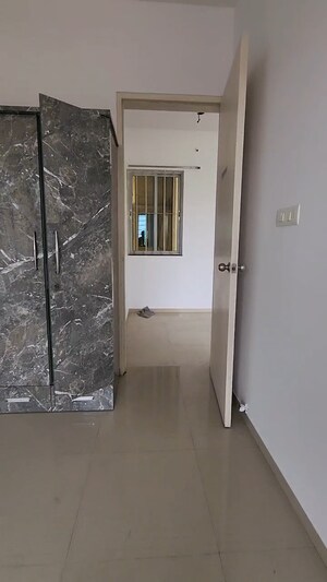 Bedroom in 3 BHK Apartment at Sheth Vasant Lawns, Laxmi Nagar – for Rent