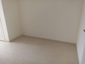 Room in 4 BHK Apartment at Runwal Bliss, Kanjurmarg East – for Rent