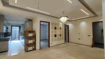 3 BHK Builder Floor for Sale in Sector 45, Gurgaon