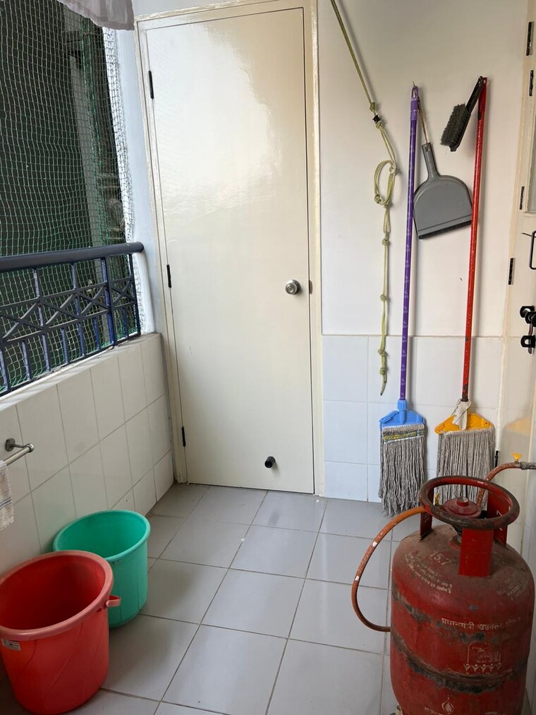 Bathroom, abd-homes 3.5 Bedroom 1700 Sq.Ft. Apartment In Bannerghatta Road Bangalore 10224387