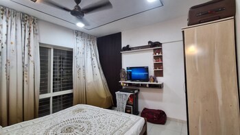 Goel Ganga Altus